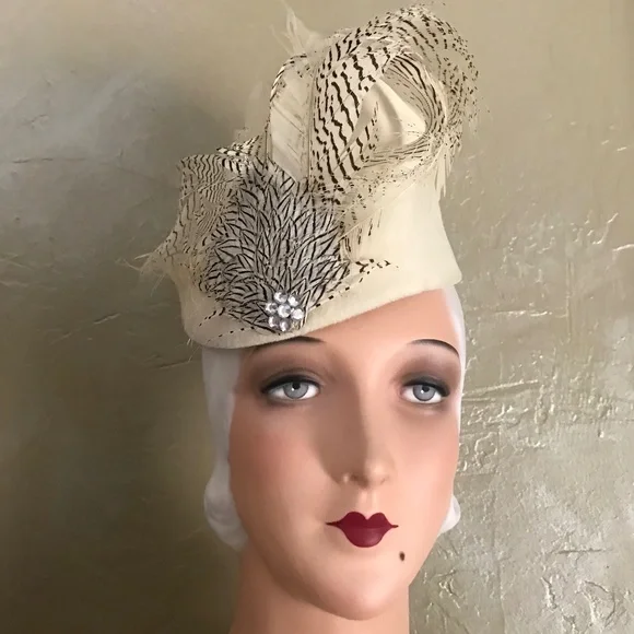 AMAZING FRENCH DESIGNER VINTAGE CREAM \'FEZ\' HAT WITH FEATHERS & RHINESTONES Kentucky Derby Hat, Coffee Beige Cream Brown Tulle Flower  main image 2